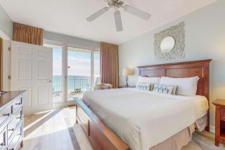 Modern condo w shared pool & fitness center - close to the beach - 7