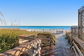 Sunny coastal condo with water & pool views - beach access & fitness center - 8