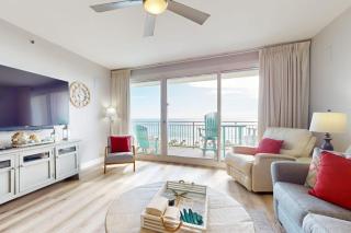 Gorgeous beachfront condo w shared pool & beach access - 2