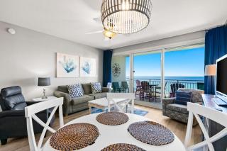 Gulf views at beach condo with shared pool & gym - close to shops & restaurants - 8