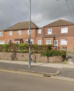 Two Bedroom Flat Bristol - 9