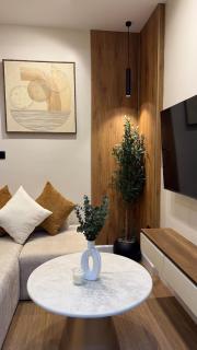 Luxury JR Apartment Bawadi - Self check in - 1