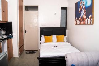 Lume Haven Urban View Modern Cozy Studio StayPlus - 7