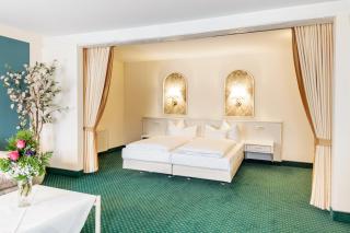 Arvena Reichsstadt Hotel - Bad Windsheim - 3