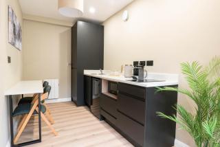Westport Selfcatering Suites - 5