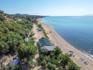 Sarakina Seaside Studios - 2