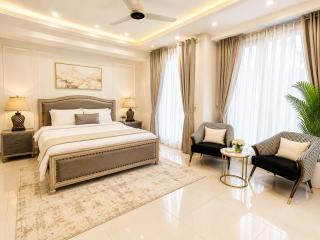 Elysium Prime Luxury Apartment with Centaurus View Islamabad - 7