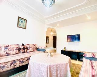 Bel appartement au centre ville, bien équipé, Fibre haut débit - 5