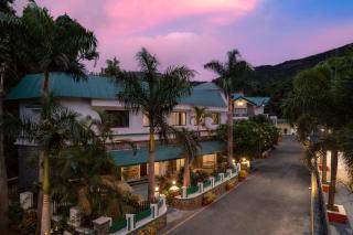 Velvet Resort Khandala - 8