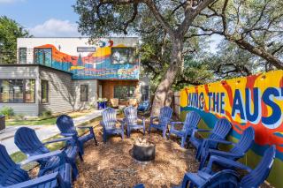 Luxury Austin Retreat for 30 with Pool Sauna Plunge - 0