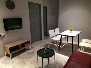 Cosy & Relax Guesthouse Templer Seremban Town Center - 0