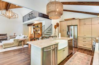 The Ultimate Luxury Retreat on Lake Burton! - Clayton - 4