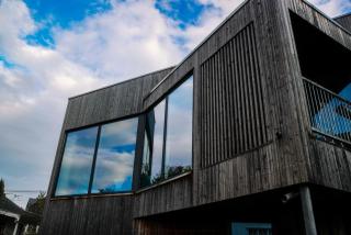Architect-designed house on the rooftops of the city - 6