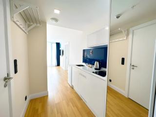 Luxury City apartments sea view - 8