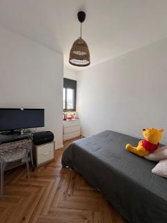 Modern Apartment with Panoramic Views - 1