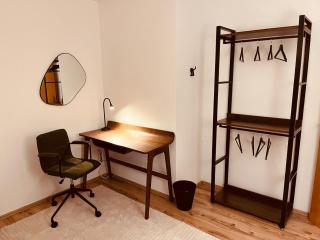 Modern 1BR Apartment next to Metro U1 only 15min to City Center Vienna - 6