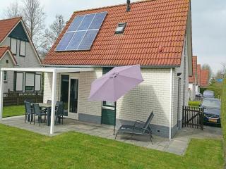 Holiday Home near Beach in Strandpark - 0