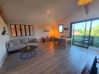 View Geneva Lake, private residence, swimming pool - 4