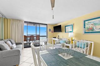 5th floor condo w splash pad multiple pools and on-site bar - 2