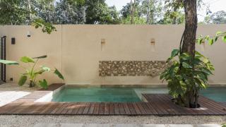Bohemian 2BR Boutique Condo with Private Pool - 4
