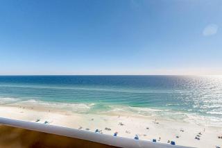 Spacious oceanfront condo with pool on-site ocean view WiFi & central AC - 0