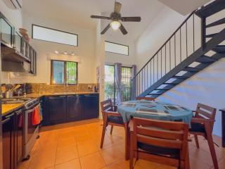 Casa Shearwater – Modern Loft Near the Beach - 7