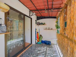 Casa Shearwater – Modern Loft Near the Beach - 4