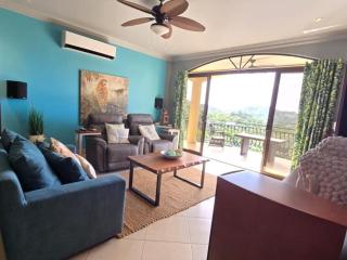 Colinas Turqusa L5R Ocean View 2B/2B - 2