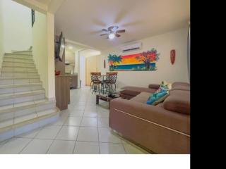 Jade Beach A13 Tropical Two Story Retreat - 7