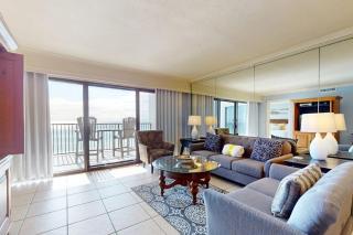 6th Floor Lovely Condo Great Amenities Gulf View Large Balcony - 9