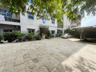 Residence Atlantic Logbessou - Premium Apartment - Starlink, SolarSystem Backup, Secure Parking - 2
