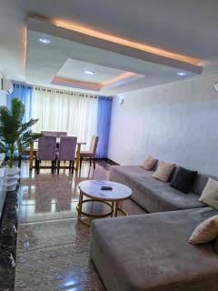 Luxury 3Bedroom Central GRA Ikeja, Near Raddisson Blue - 5