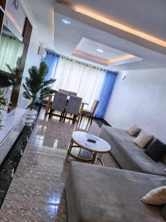 Luxury 3Bedroom Central GRA Ikeja, Near Raddisson Blue - 6