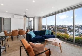 Union Green Apt w Stunning Views - Free Parking - 9