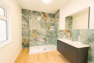 3 Bedroom Central Apartment For 6 - Free Parking - 5