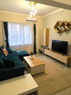 The Heart Of Sofia Apartament Steps from NDK - 9