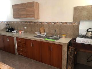 Hermoso departamento céntrico con cocina y parqueadero - 6