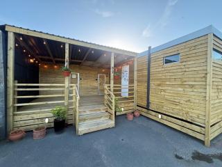 Dolafon Luxury Glamping Pod 7 With Hot Tub - 3