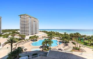 Experience the perfect blend of luxury comfort and breathtaking Gulf views at Silver Shells - 8
