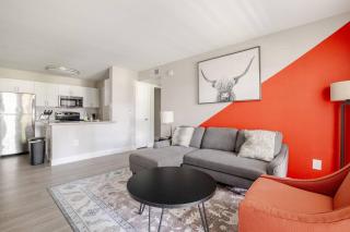 Cozy 1BR with 2 Beds @5 min walk to NRG & near TMC - 3