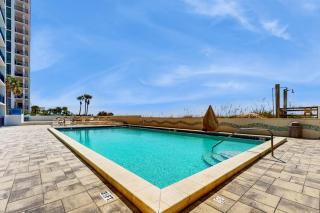 Amazing Unit Splash pad & multiple pools on-site Gulf-front - 8