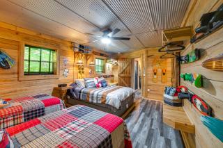 Kentucky Lake Boathouse: Fisherman's Dream - 1
