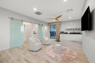 The Margate Prestige Retreat - 8