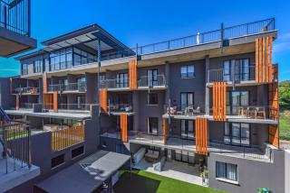 Hyde Park Rose - 2 beds, 2 baths, Gym, Pool - 3