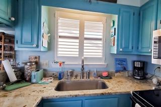 Beachfront Condo gorgeous views beach access & close to everything - 3