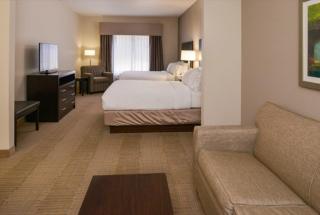 Holiday Inn Express and Suites Sikeston by IHG - 8