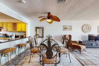 Updated Beachfront All-Suite Escape w Pool Tennis - Near Dining & Shopping - 4