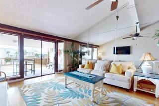 Dog Friendly waterfront townhome with balcony and wifi - 6