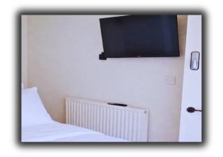 The Red Lounge 1 Ensuite Near Anfield - Double - 2