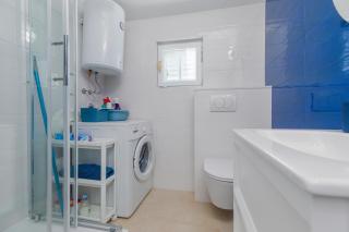 Apartments by the sea Podgora, Makarska - 11432 - 3
